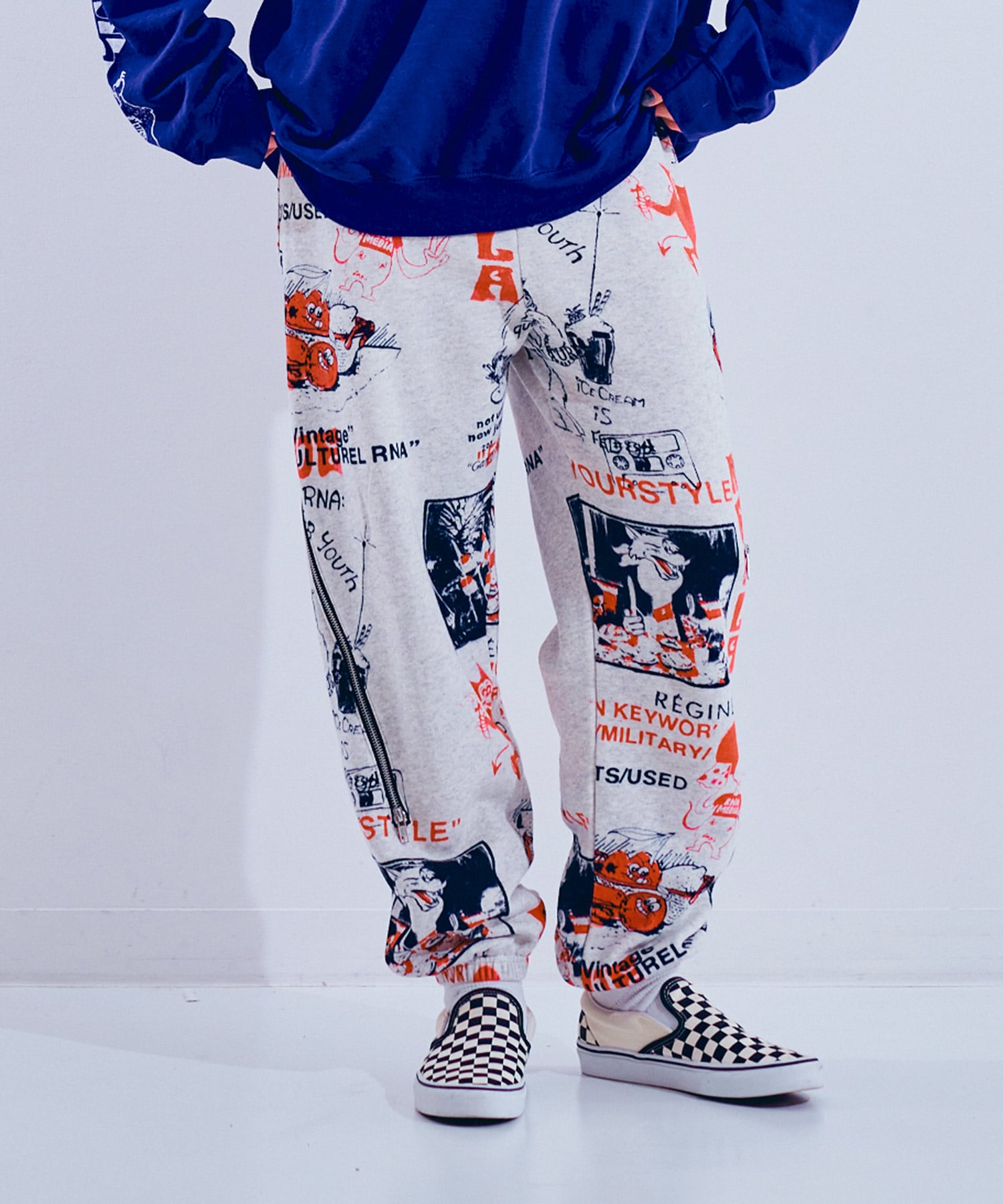 R4408 ENJOYプリントZIPパンツ