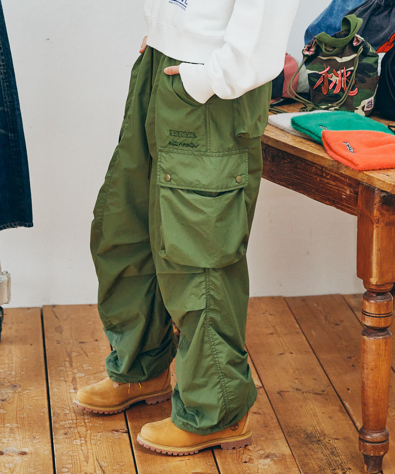 R4422 ボリュームカーゴパンツ