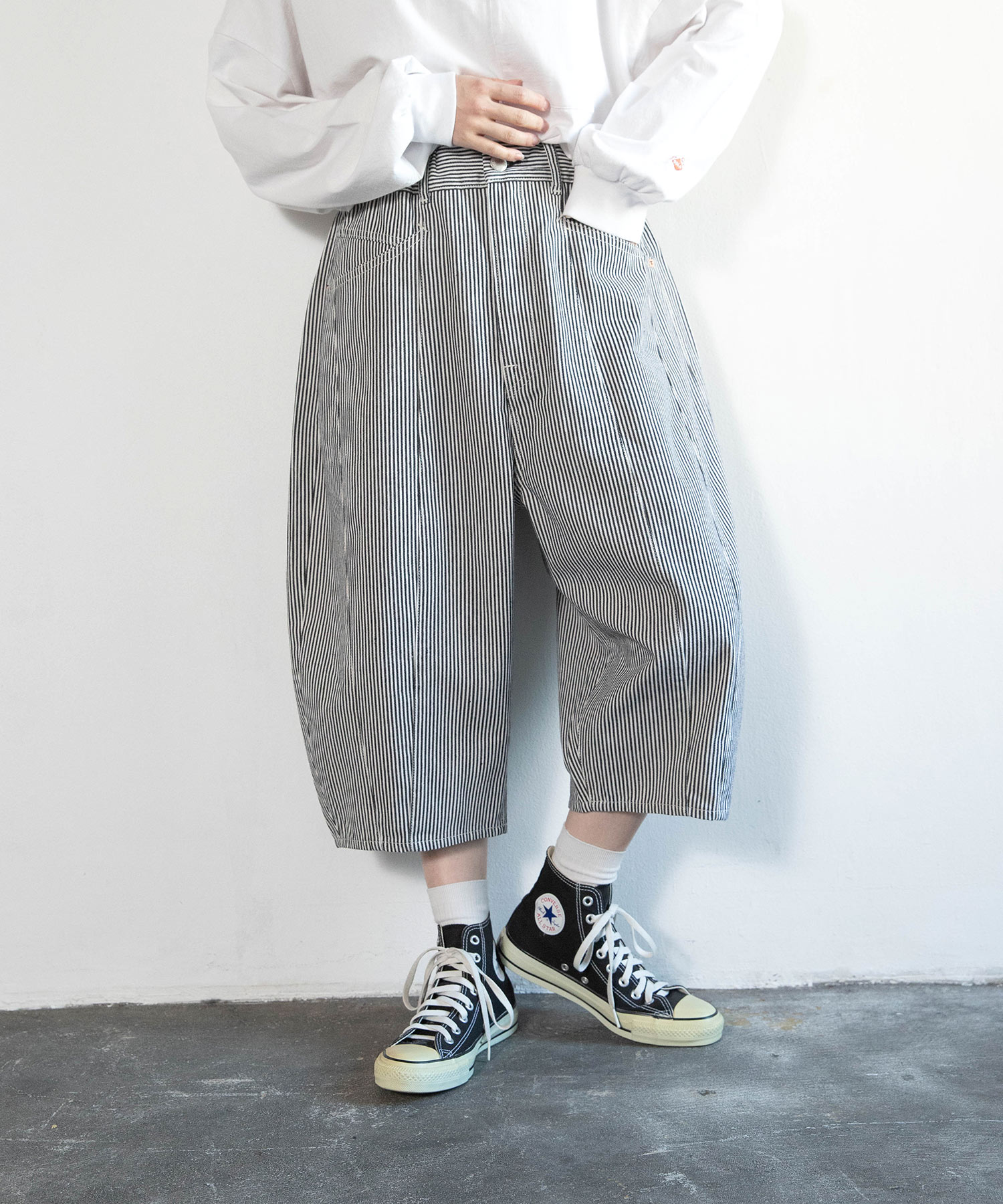 【4月上旬納期】R4432 オブリークラインのひざ下パンツ