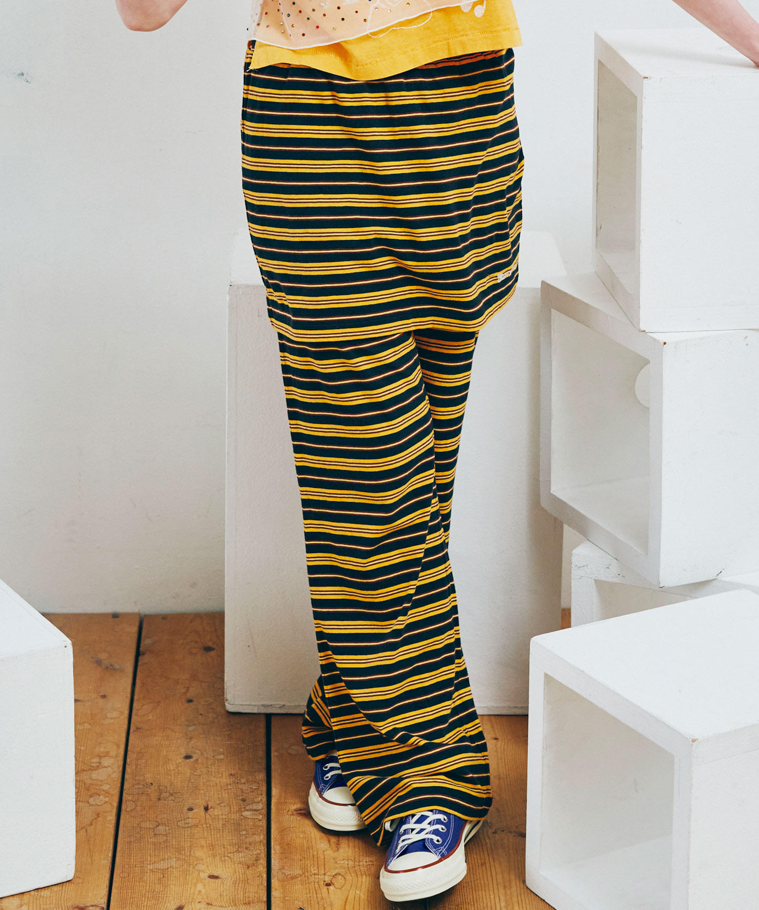 R4446 マルチボーダーイージーパンツ