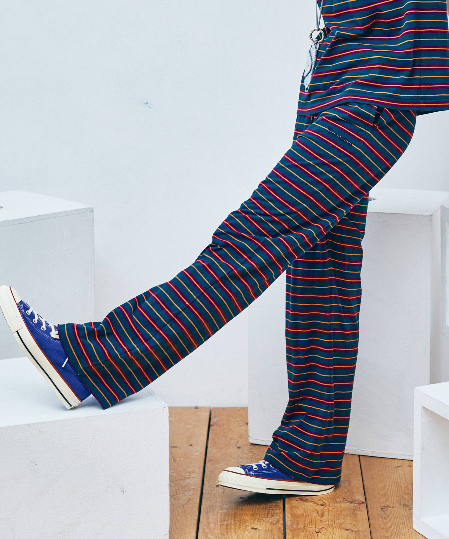 R4446 マルチボーダーイージーパンツ