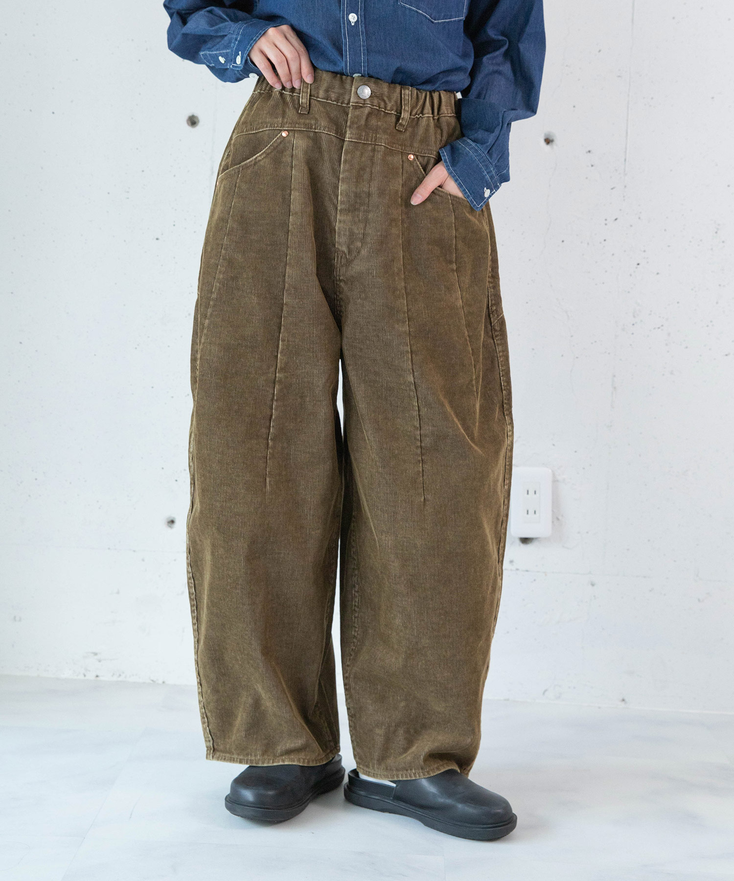 【11月中旬納期】R4516 ケミカルコーデュロイのアルチザンパンツ