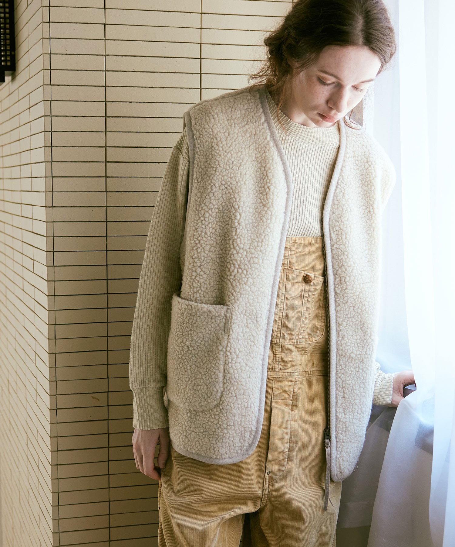 V0169 ウールボアベスト